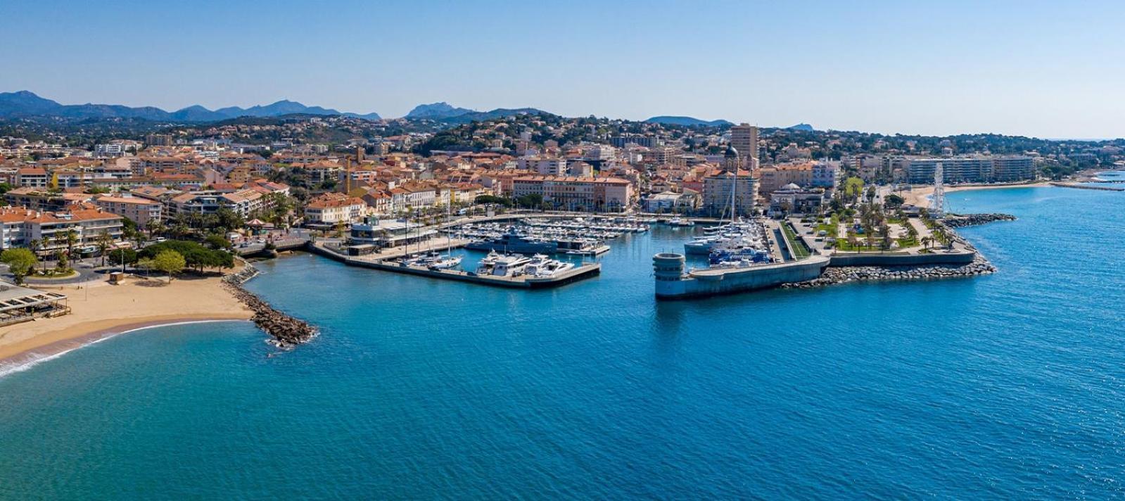 Havre De Paix A Saint-Raphael, Var Exterior photo